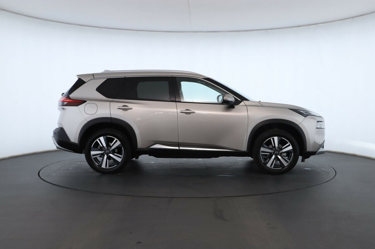 Nissan X-trail image 3