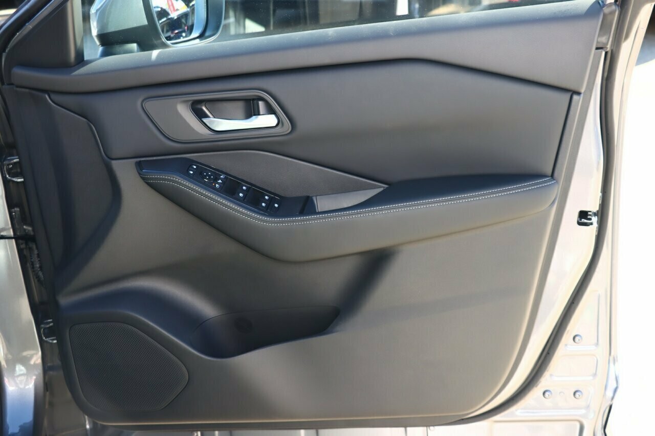 Nissan X-trail image 4
