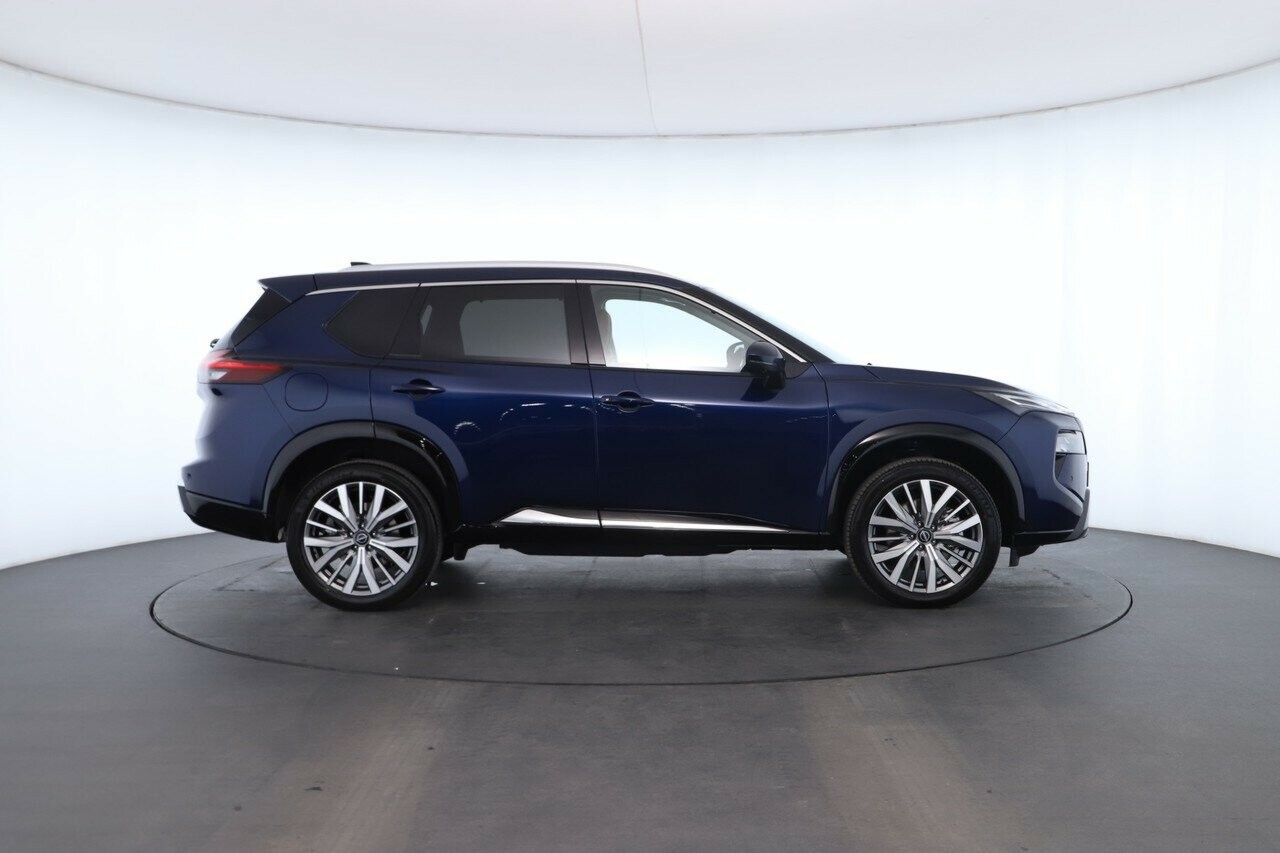 Nissan X-trail image 2