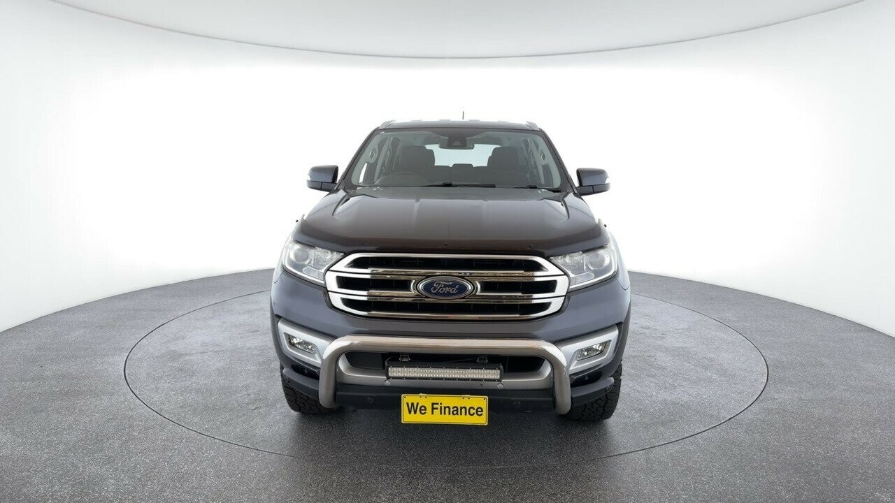 Ford Everest image 4
