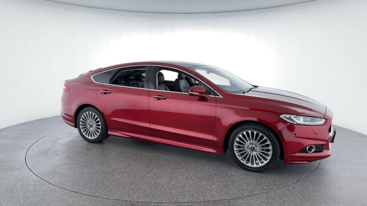 Ford Mondeo image 2