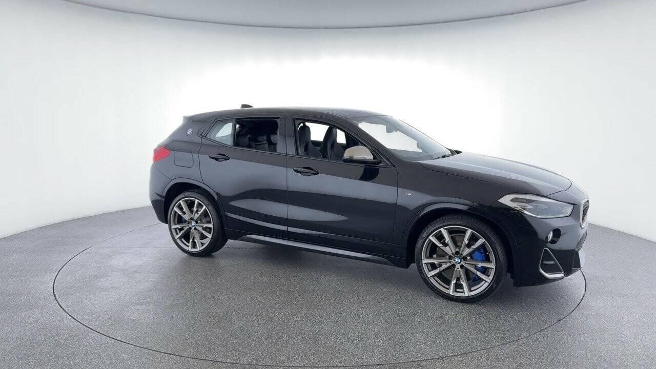 BMW X2 image 2