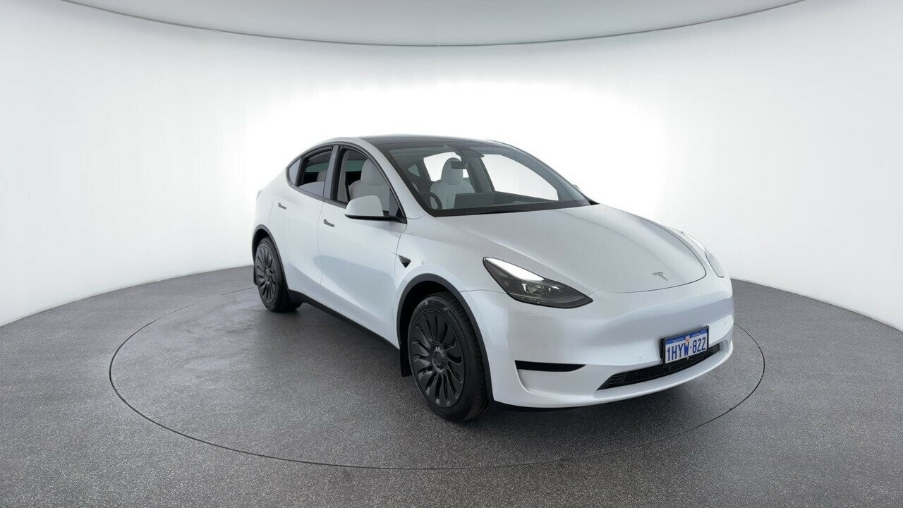 Tesla Model Y image 3