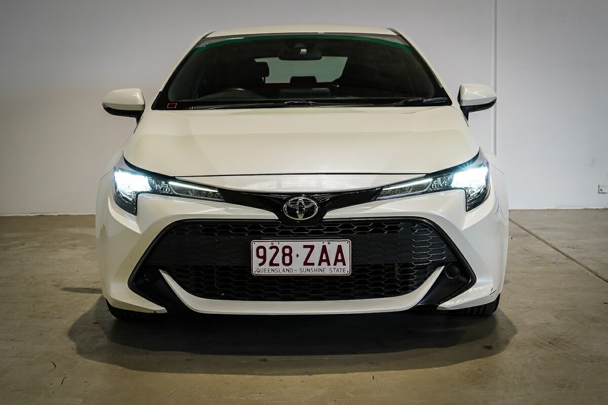Toyota Corolla image 3