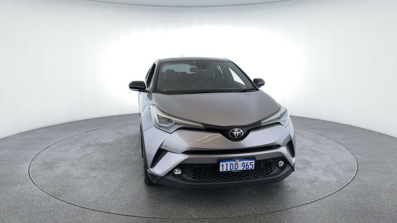 Toyota C-hr image 4