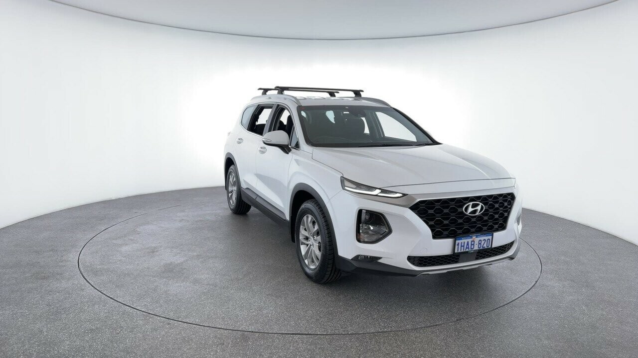 Hyundai Santa Fe image 4