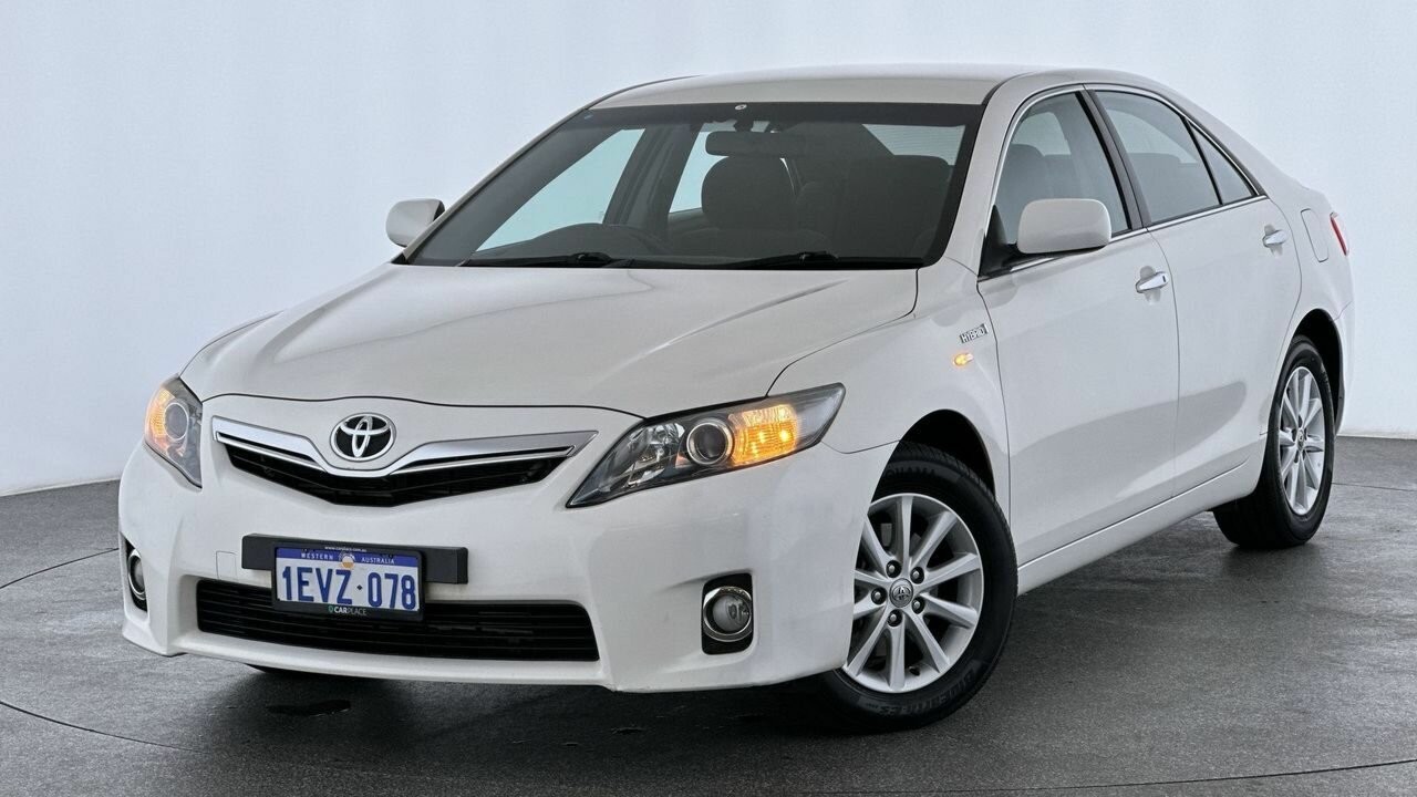 Toyota Camry image 1