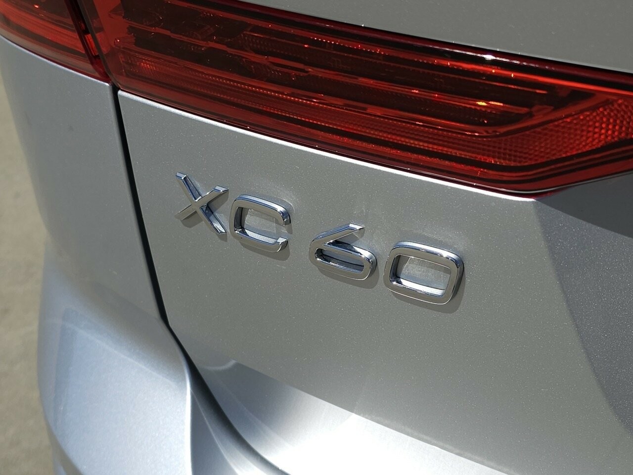 Volvo Xc60 image 3
