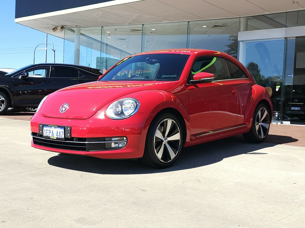 Volkswagen Beetle image 3