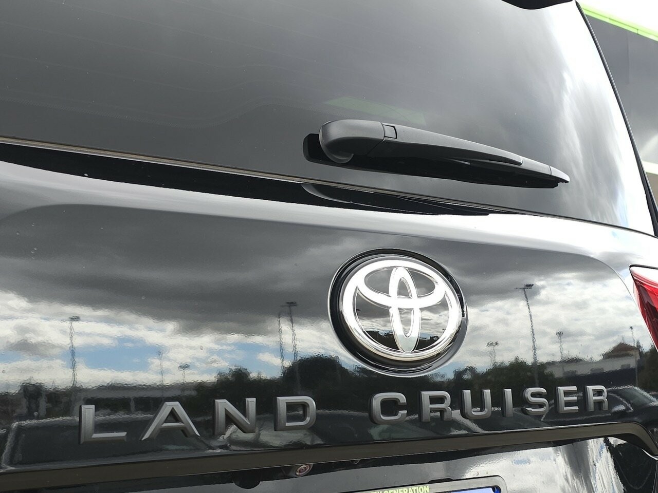 Toyota Landcruiser image 3