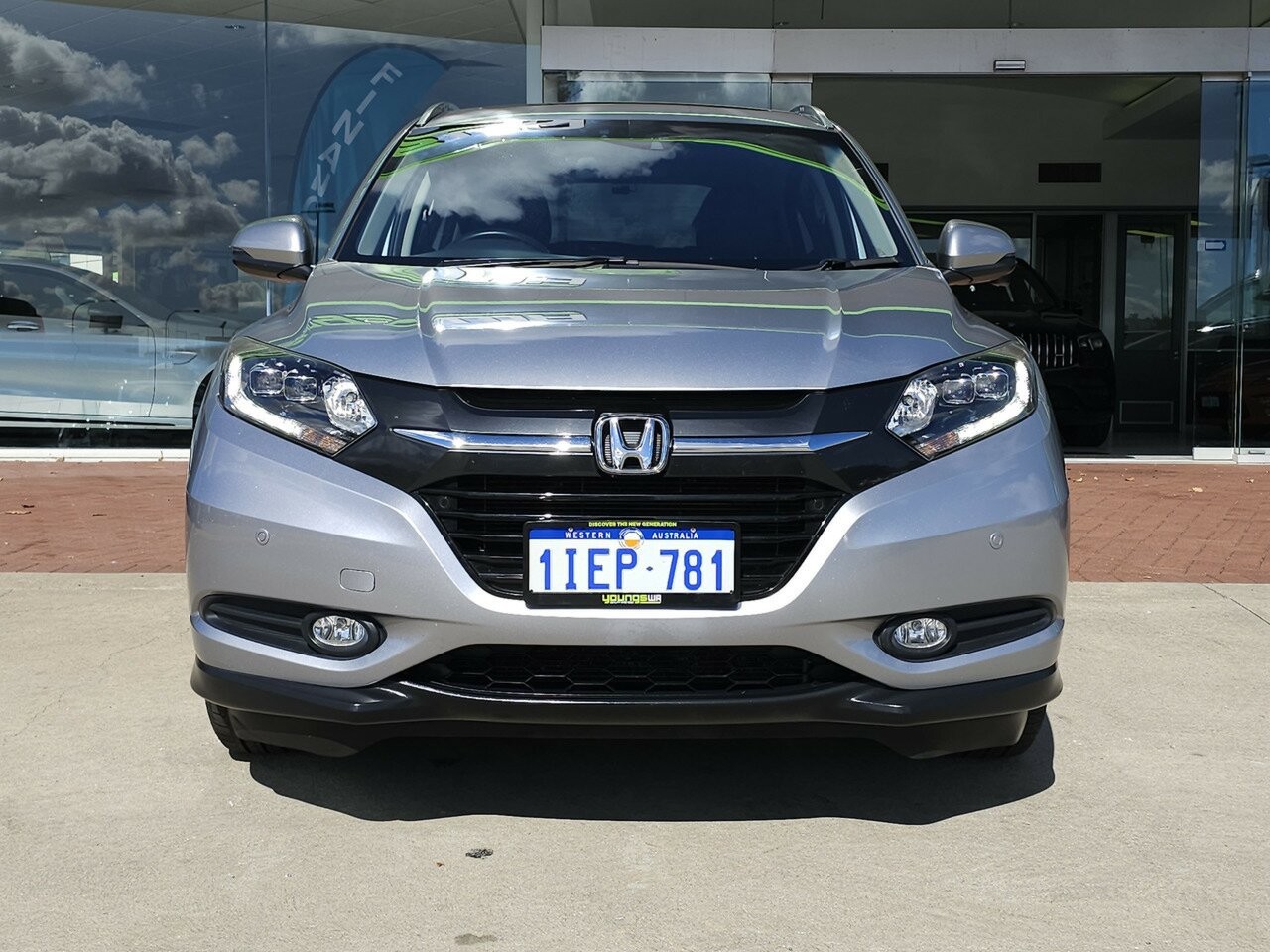 Honda Hr-v image 2