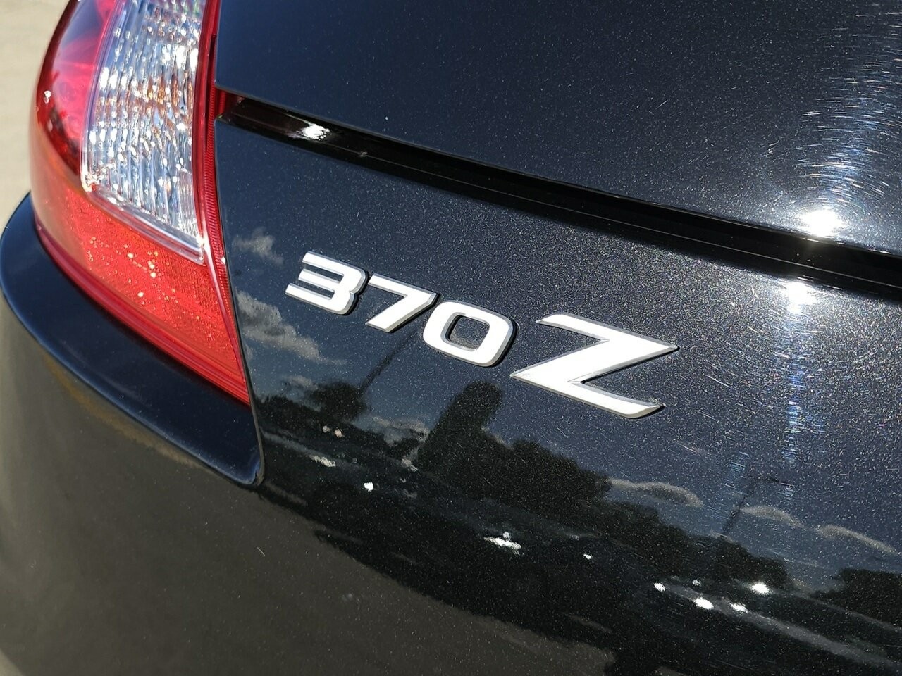Nissan 370z image 3