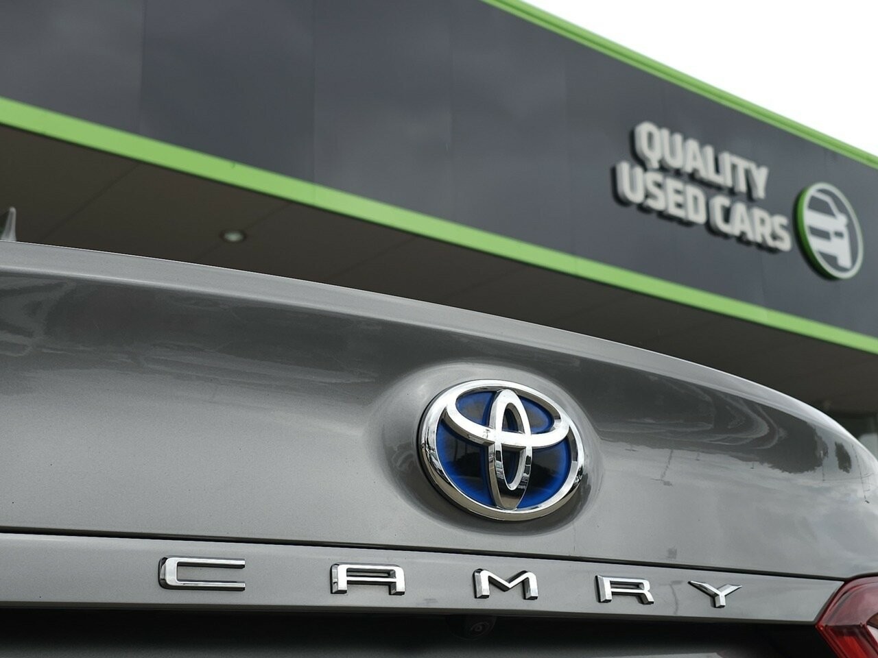 Toyota Camry image 3