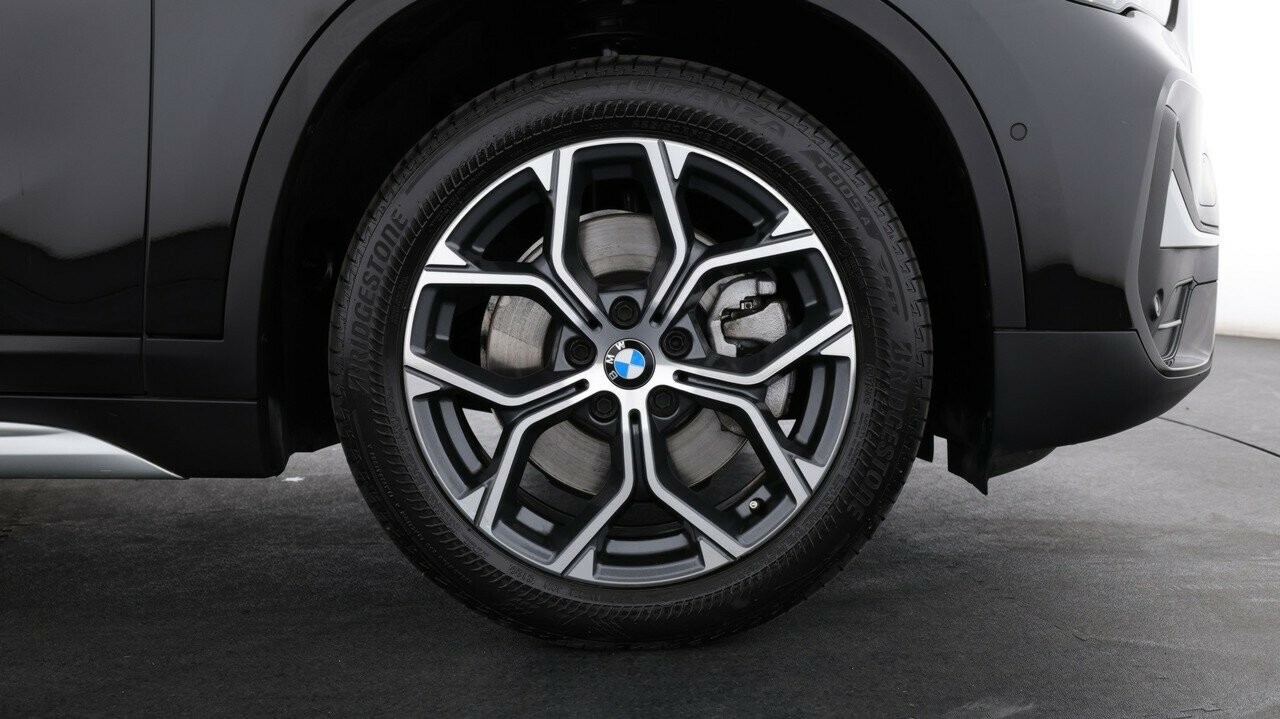 BMW X1 image 3