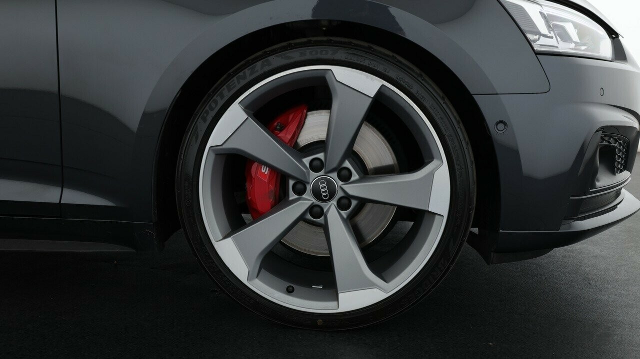 Audi S5 image 4