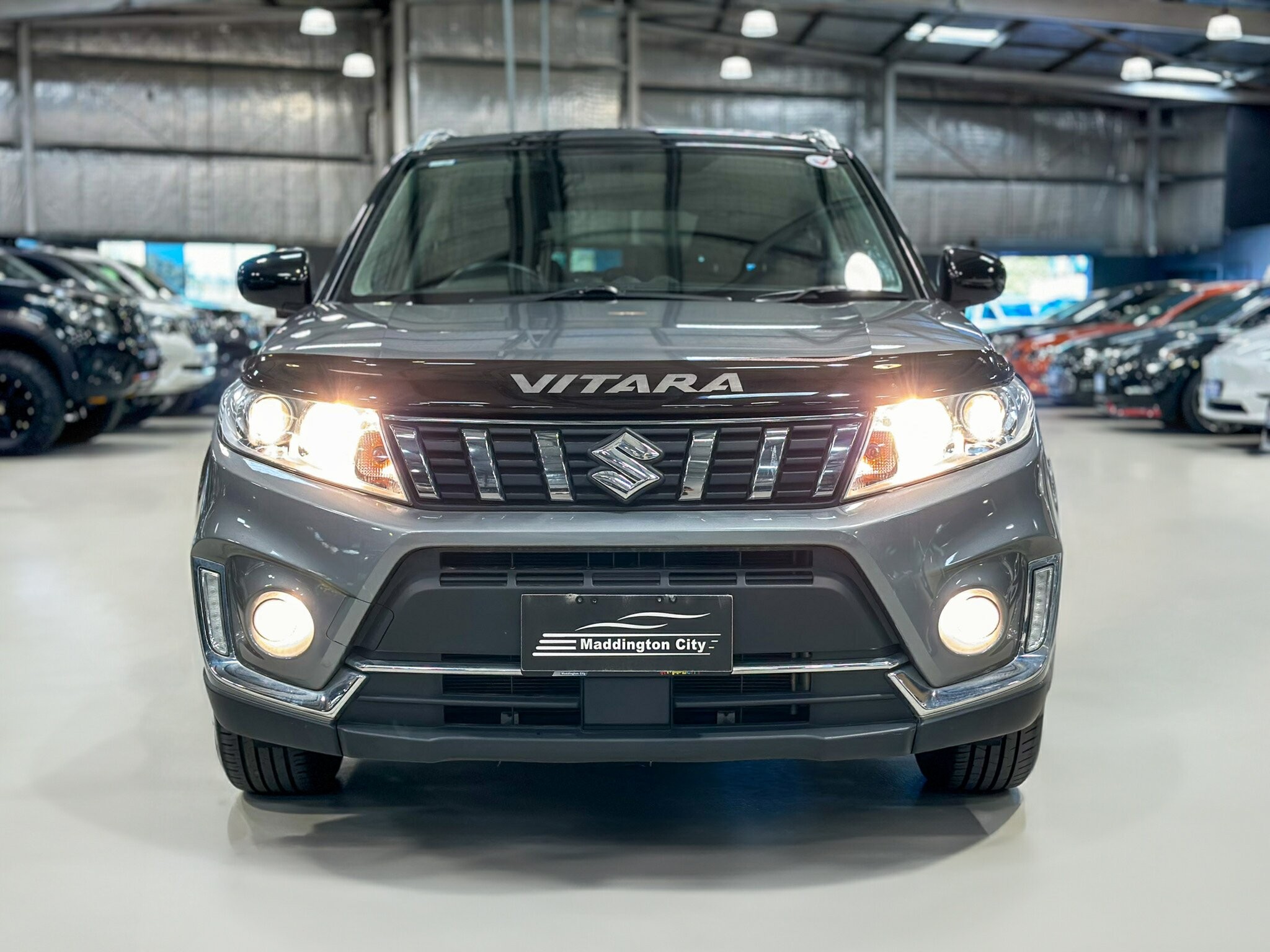 Suzuki Vitara image 2