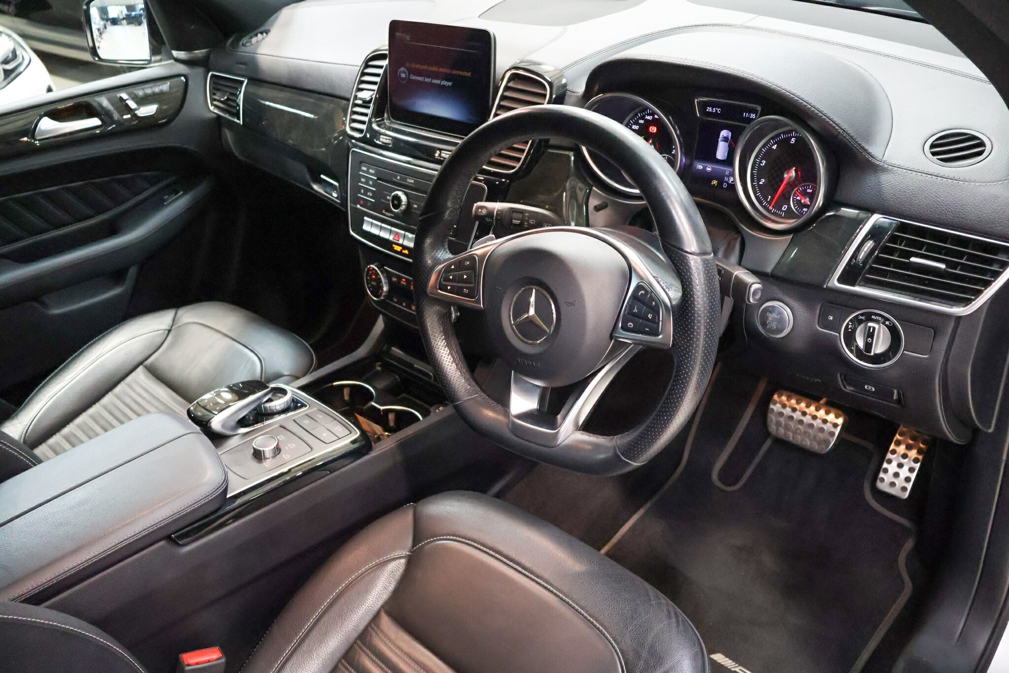 Mercedes Benz Gle-class image 4