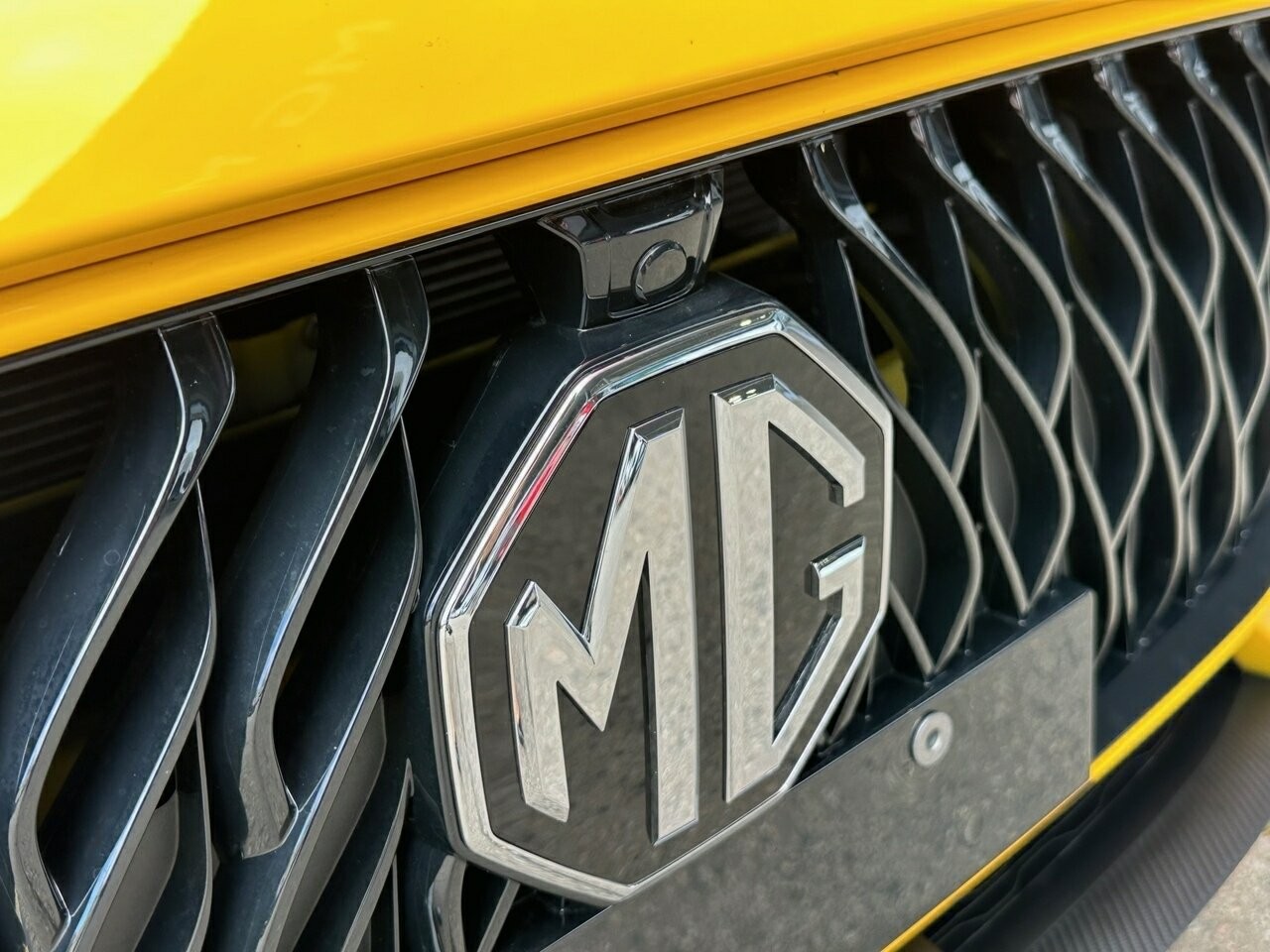 MG Mg5 image 4