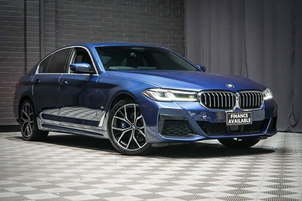 BMW 5 Series image 1