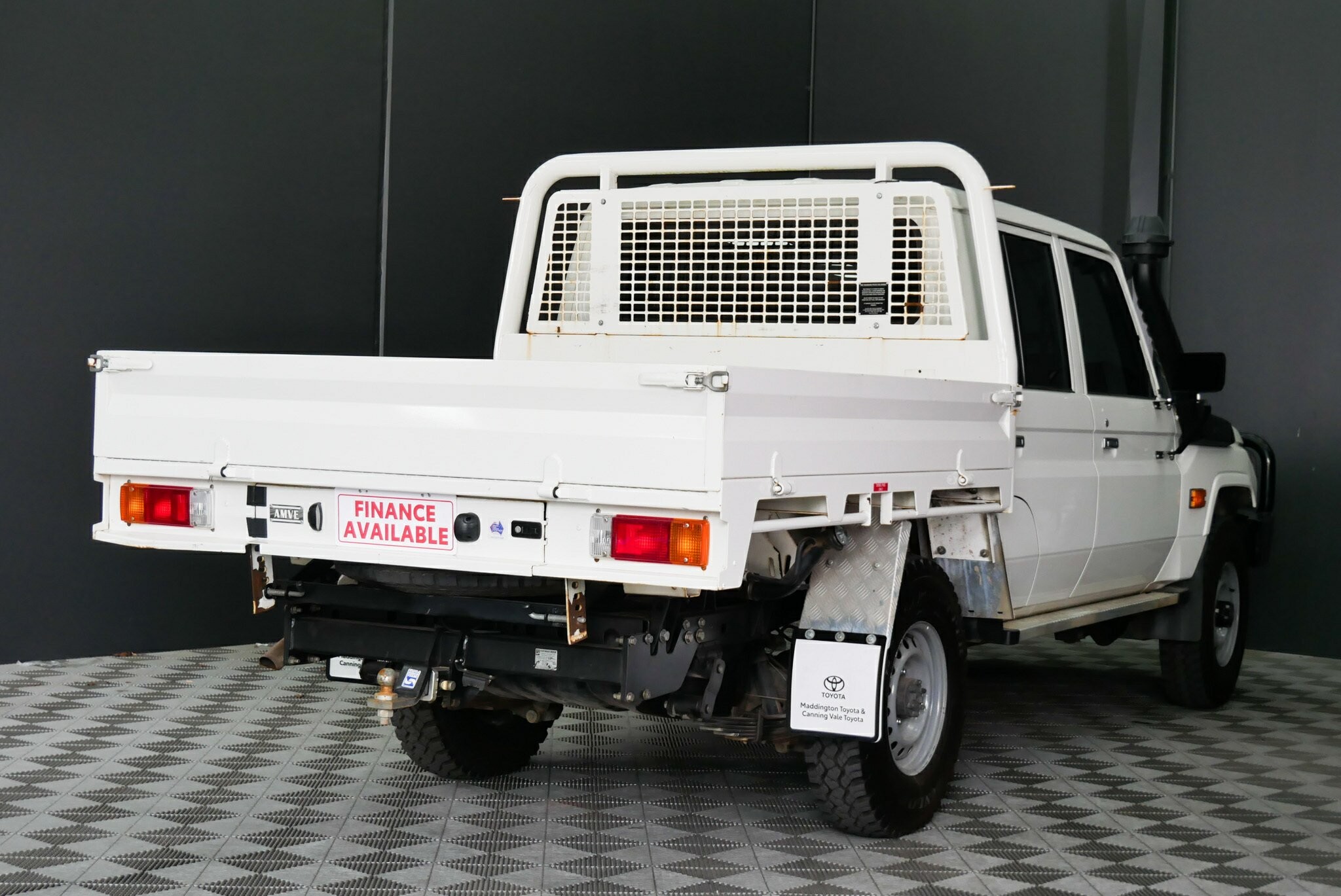 Toyota Landcruiser image 4