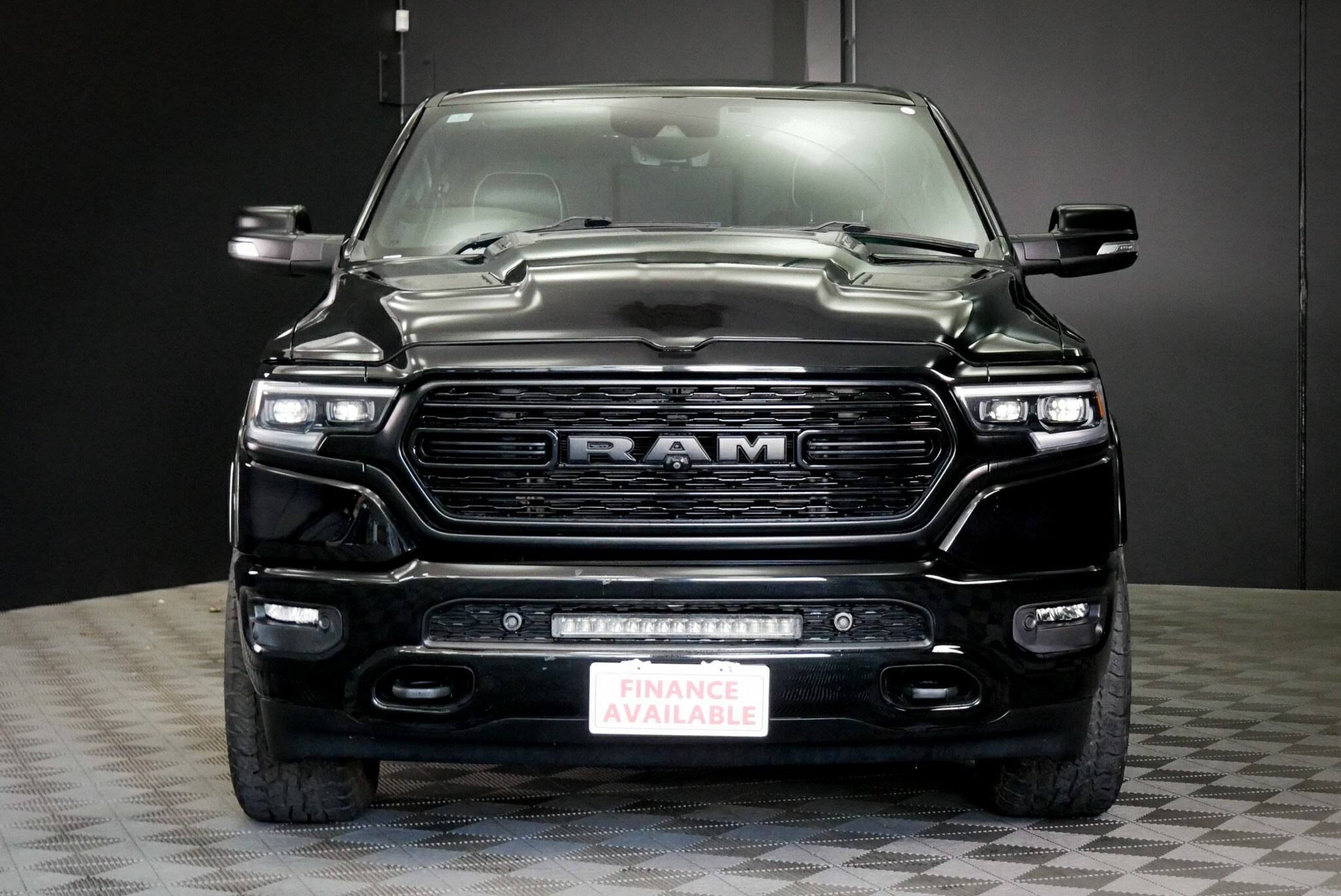 Ram 1500 image 2