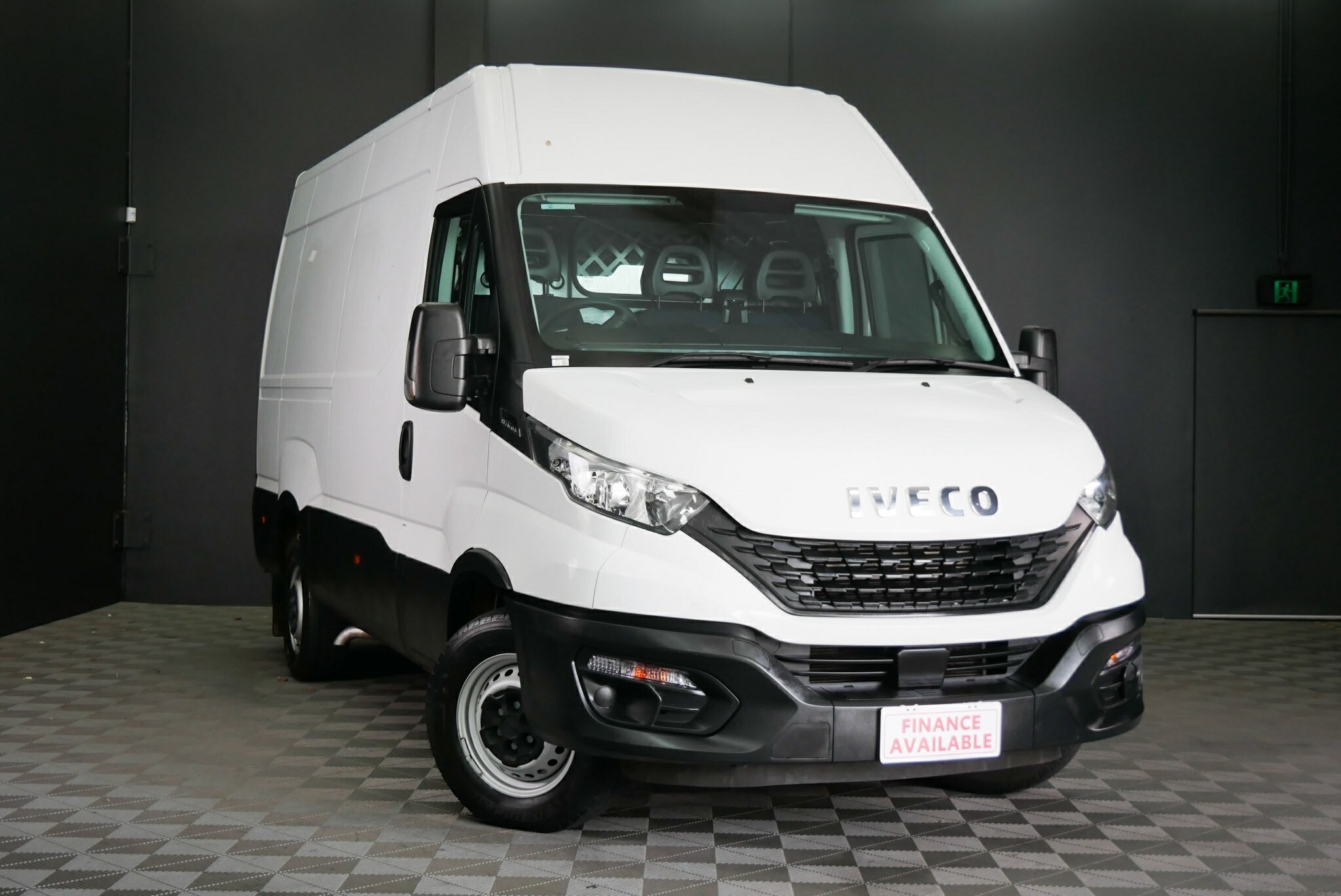 Iveco Daily E6 35s14v H1 Srw (Wb3000) image 1