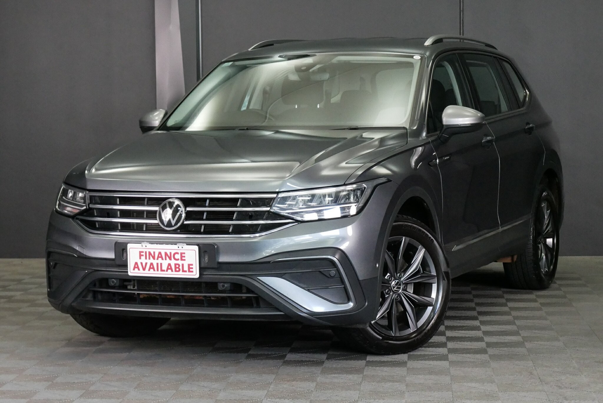 Volkswagen Tiguan image 3