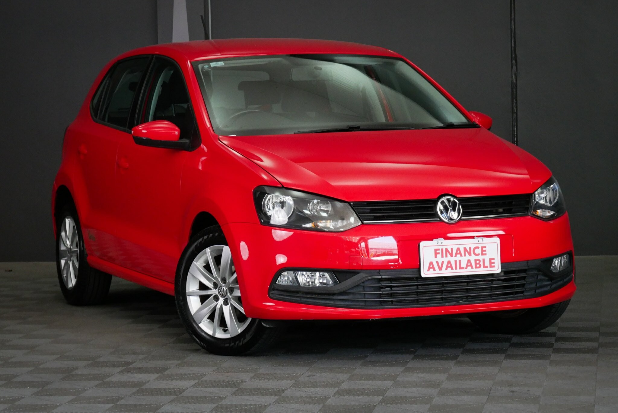 Volkswagen Polo image 1