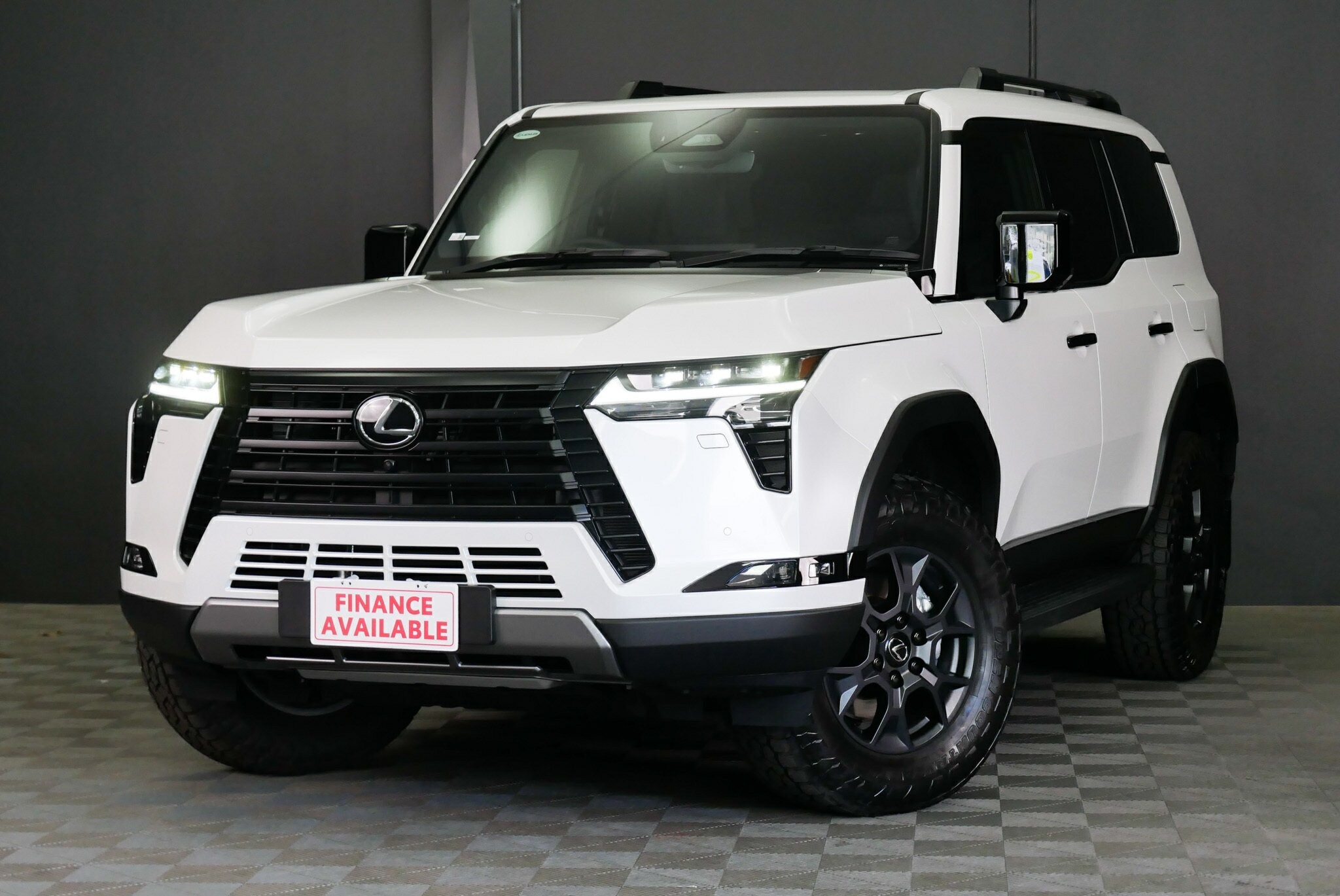 Lexus Gx image 3