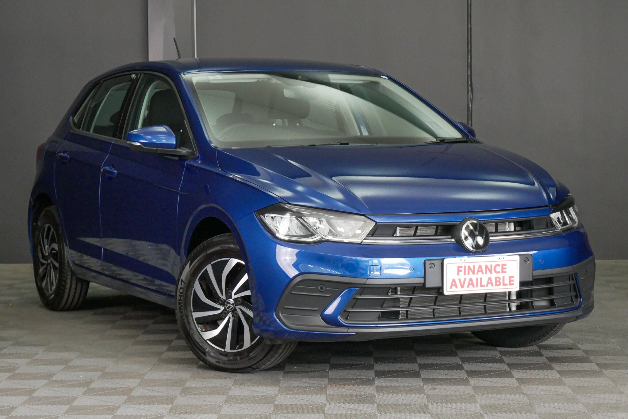 Volkswagen Polo image 1
