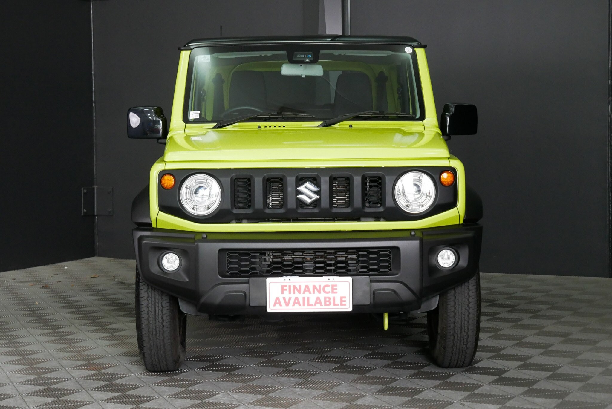 Suzuki Jimny image 2