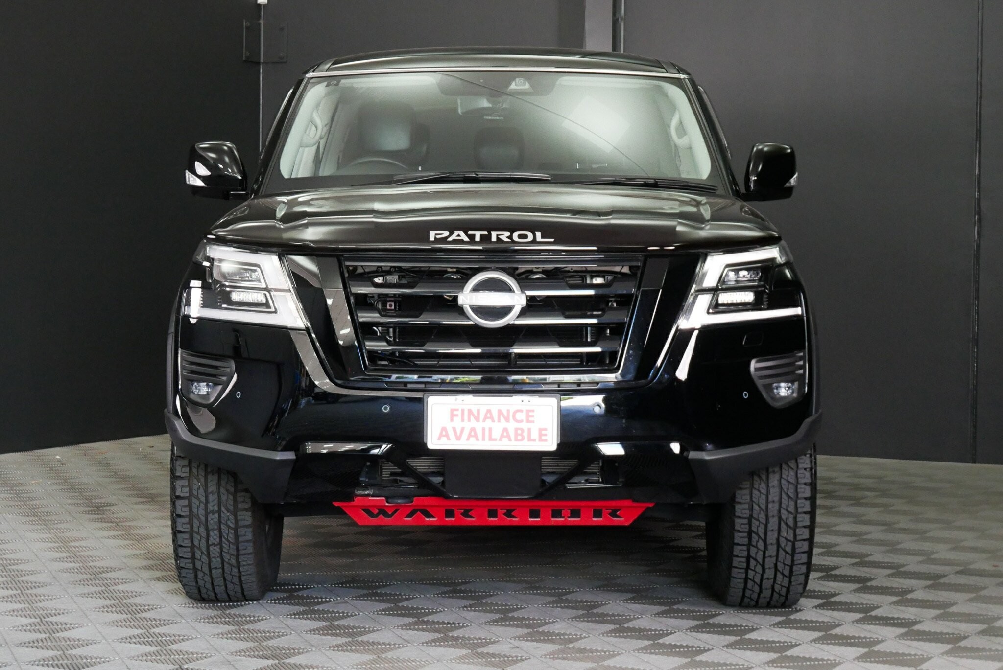 Nissan Patrol image 2