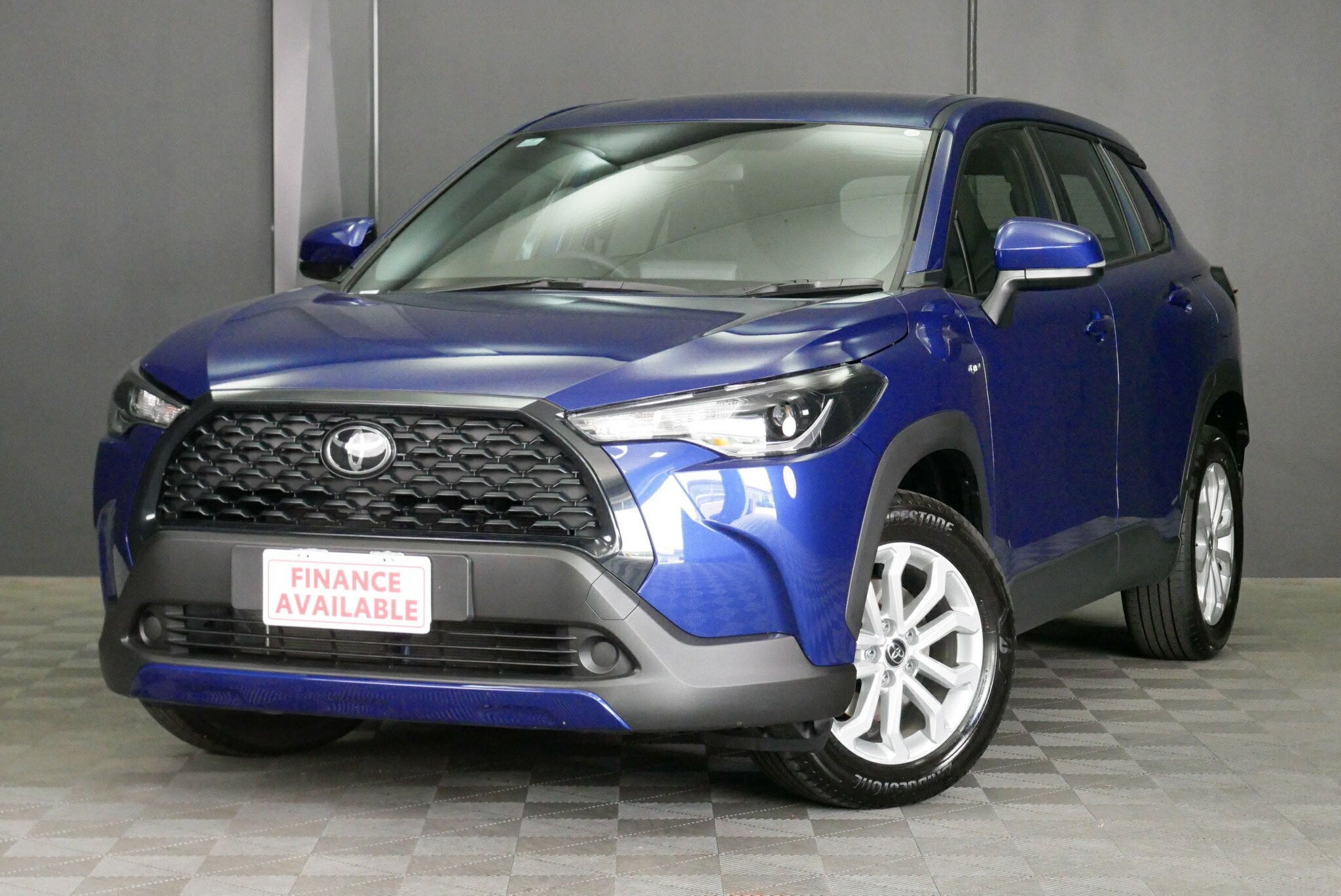 Toyota Corolla Cross image 3