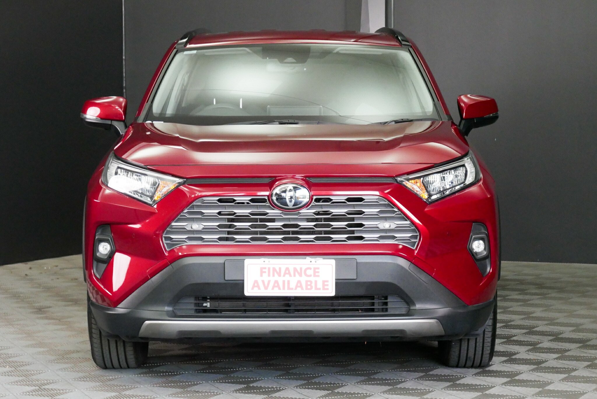 Toyota Rav4 image 2