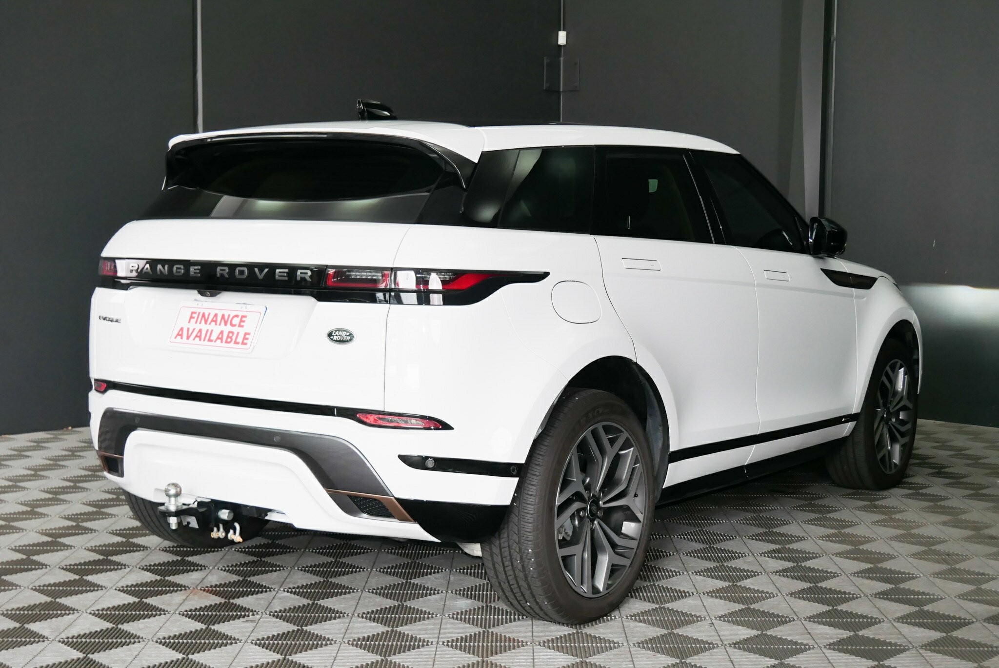 Land Rover Range Rover Evoque image 4