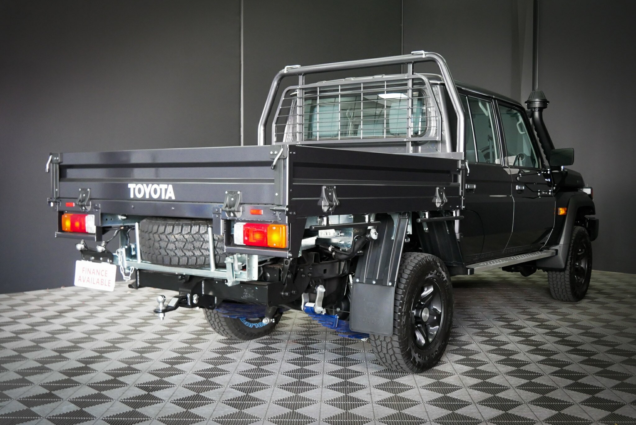 Toyota Landcruiser image 4