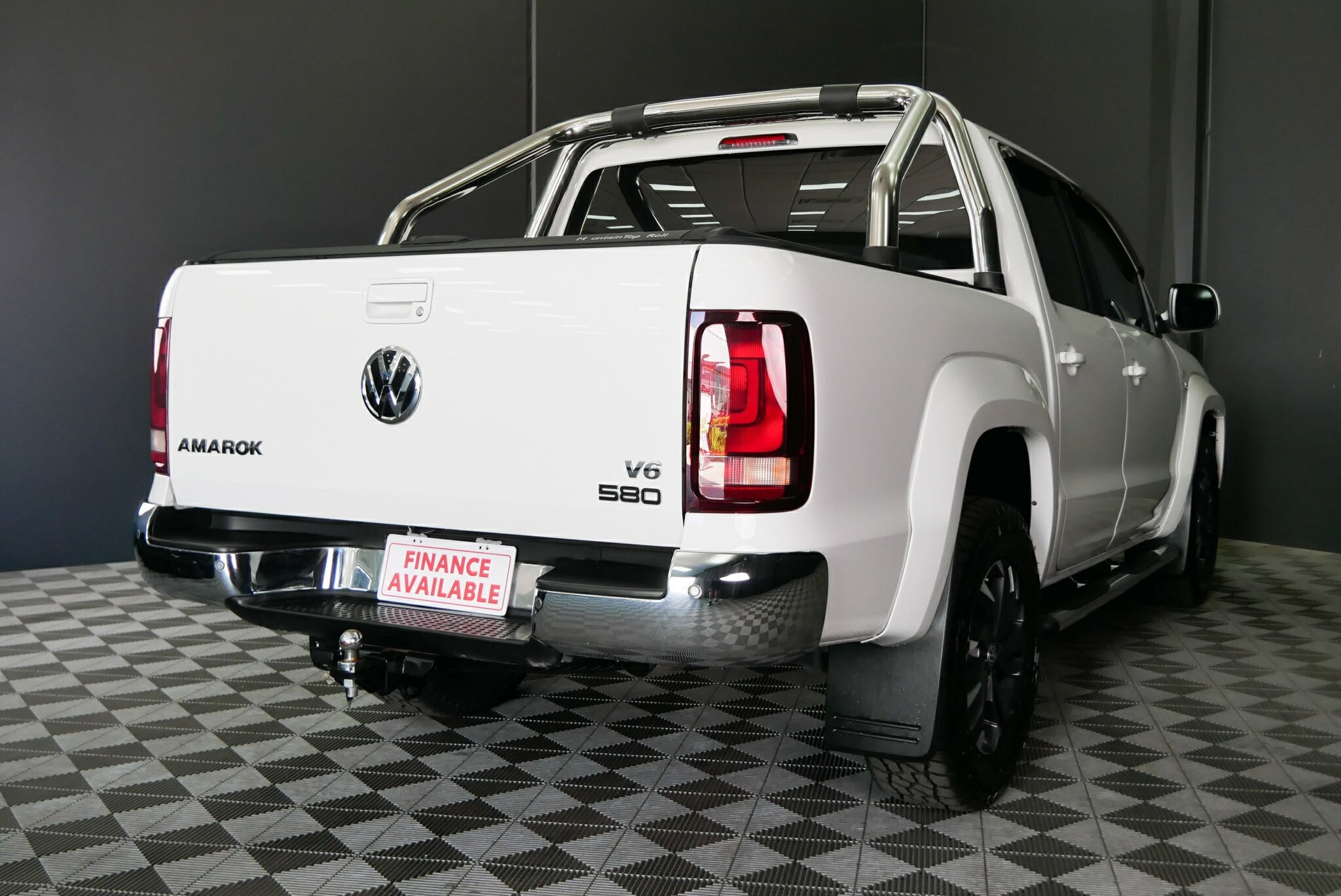 Volkswagen Amarok image 4