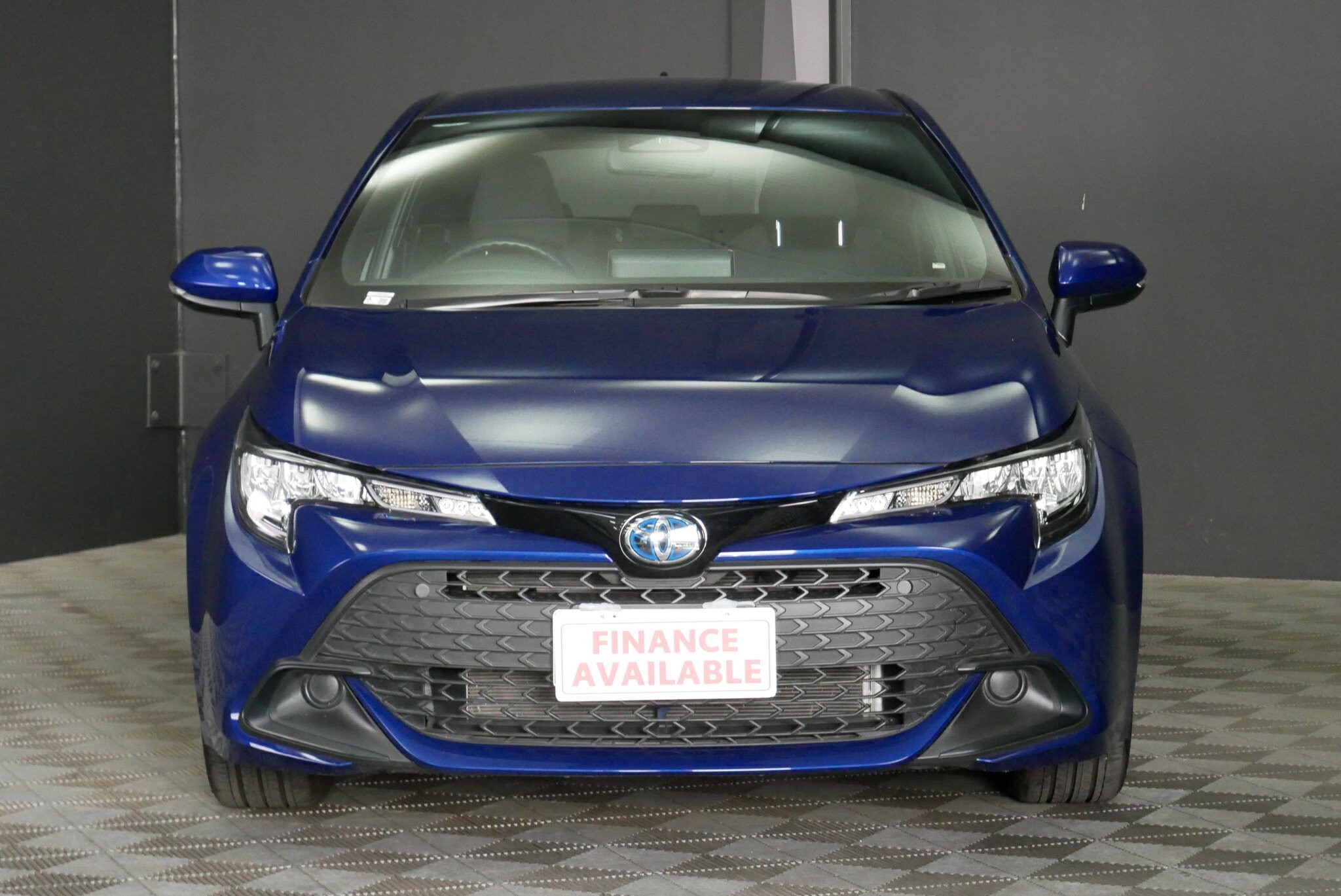 Toyota Corolla image 2