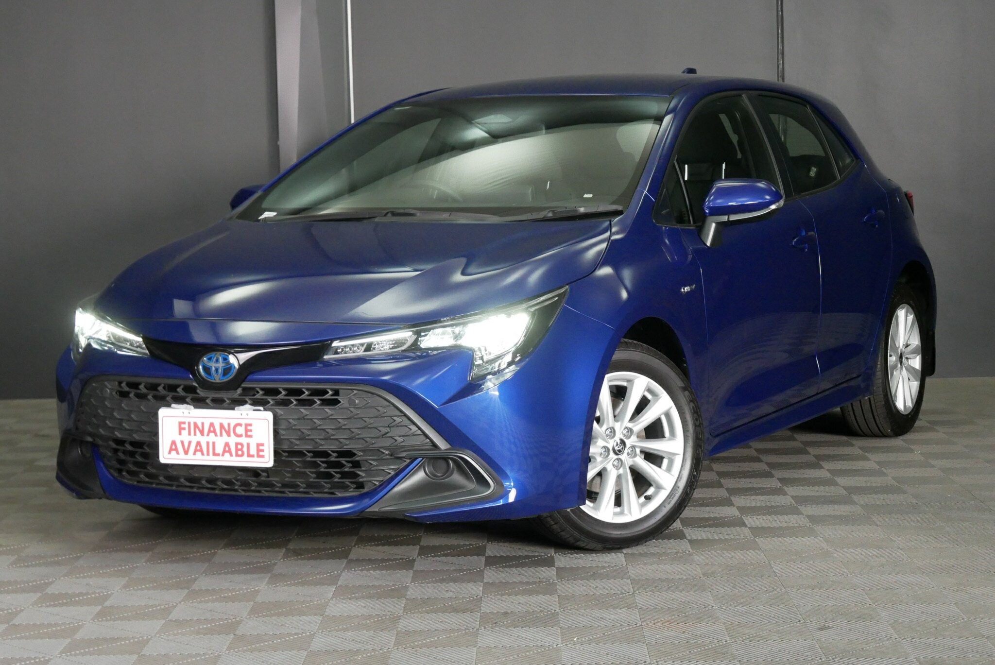 Toyota Corolla image 3