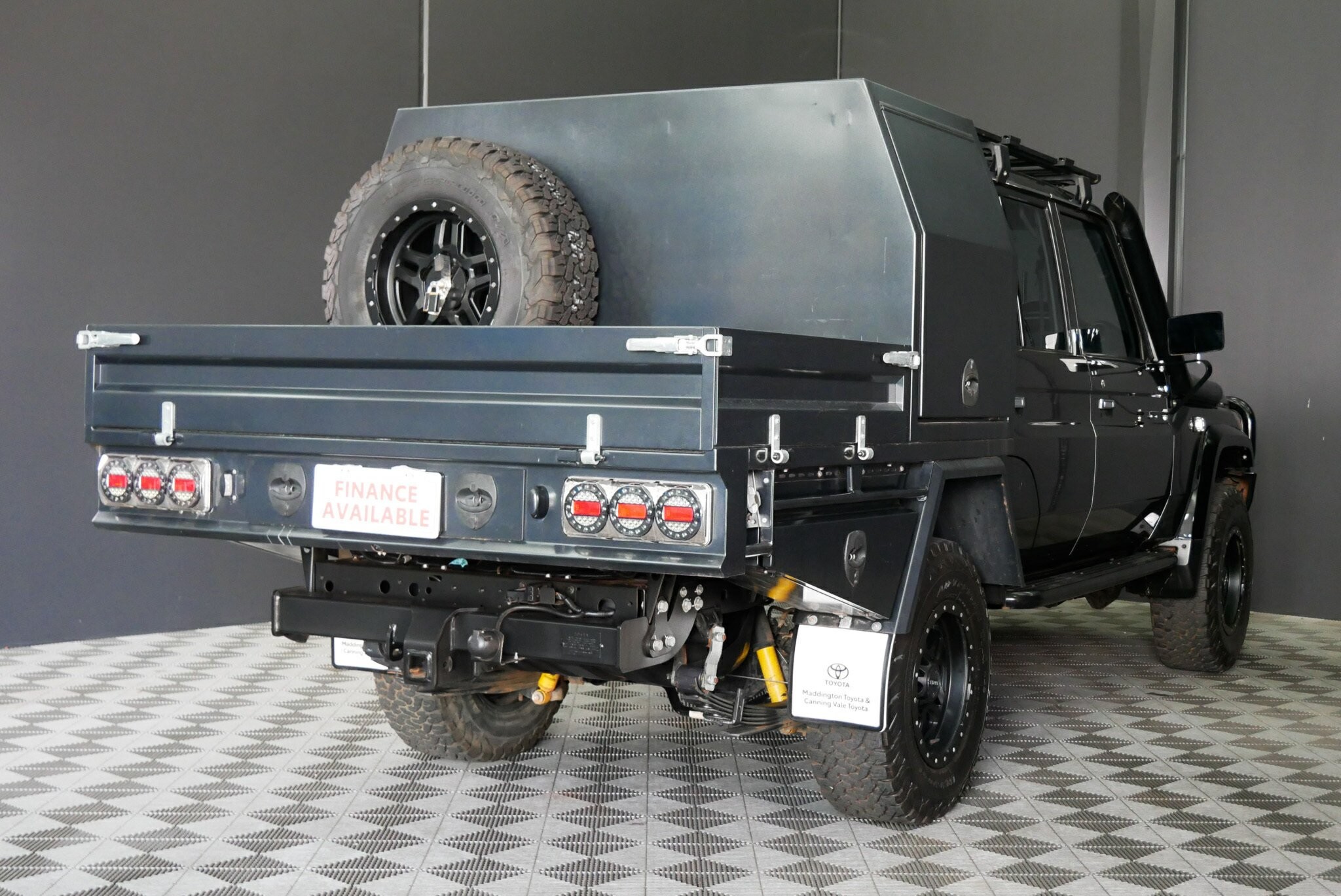 Toyota Landcruiser image 4