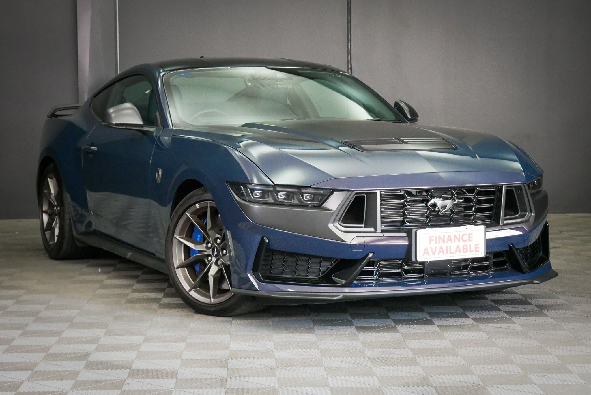 Ford Mustang image 1