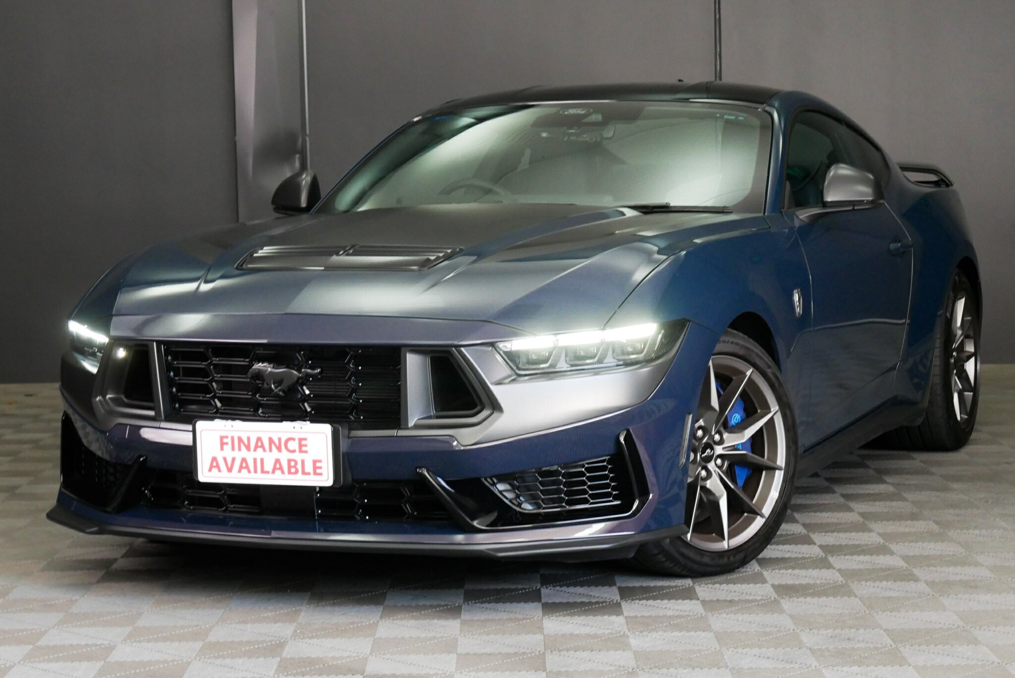 Ford Mustang image 3