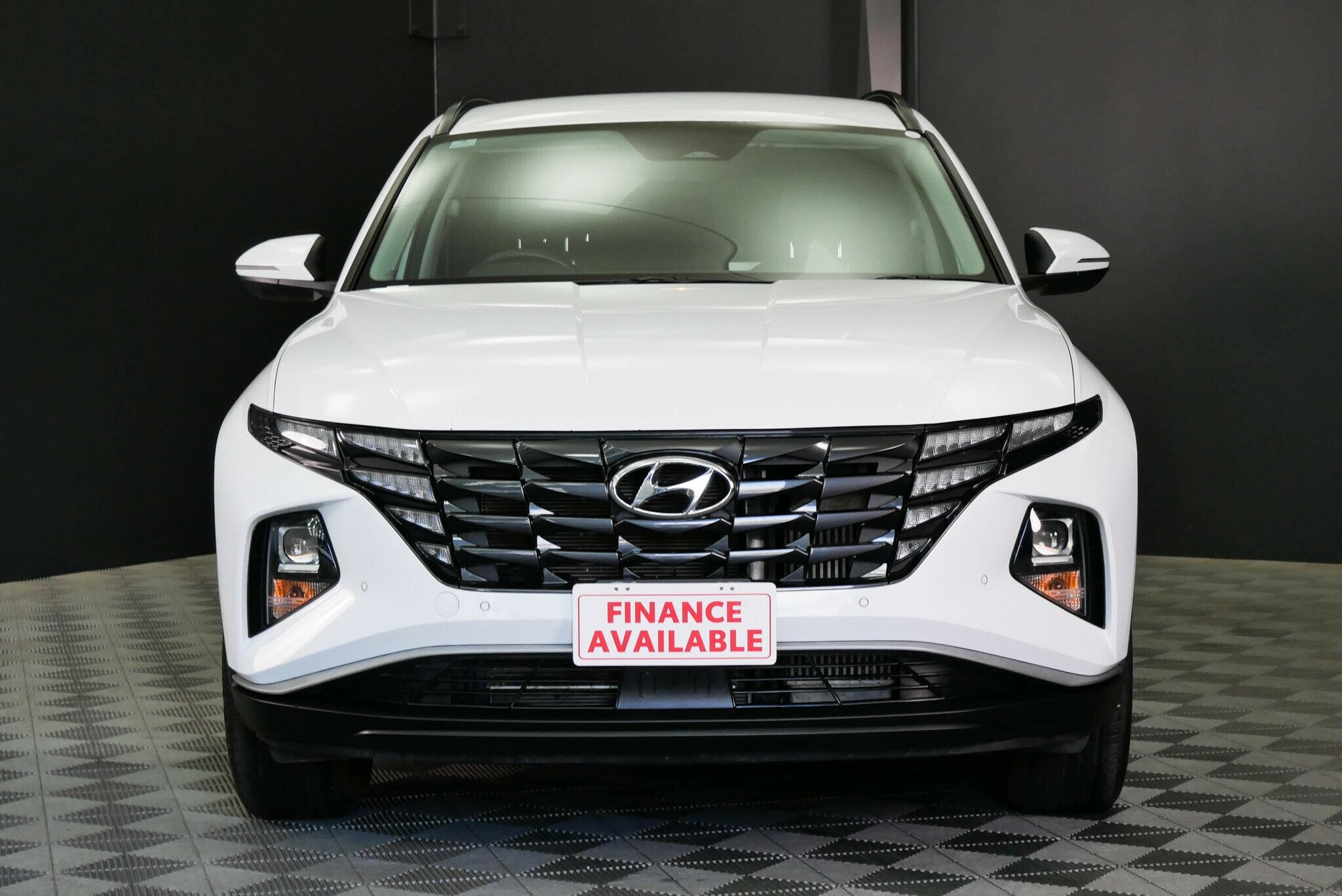 Hyundai Tucson image 2