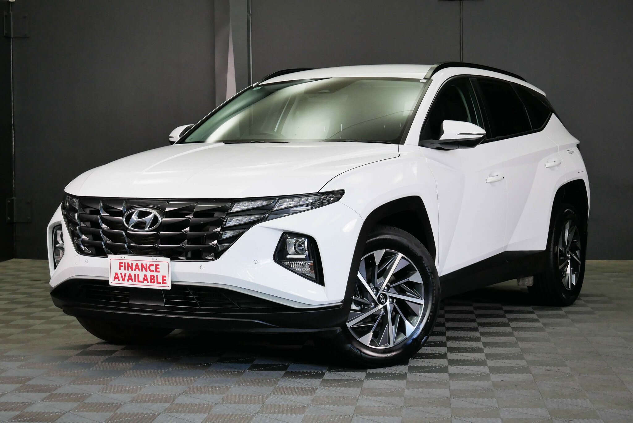 Hyundai Tucson image 3