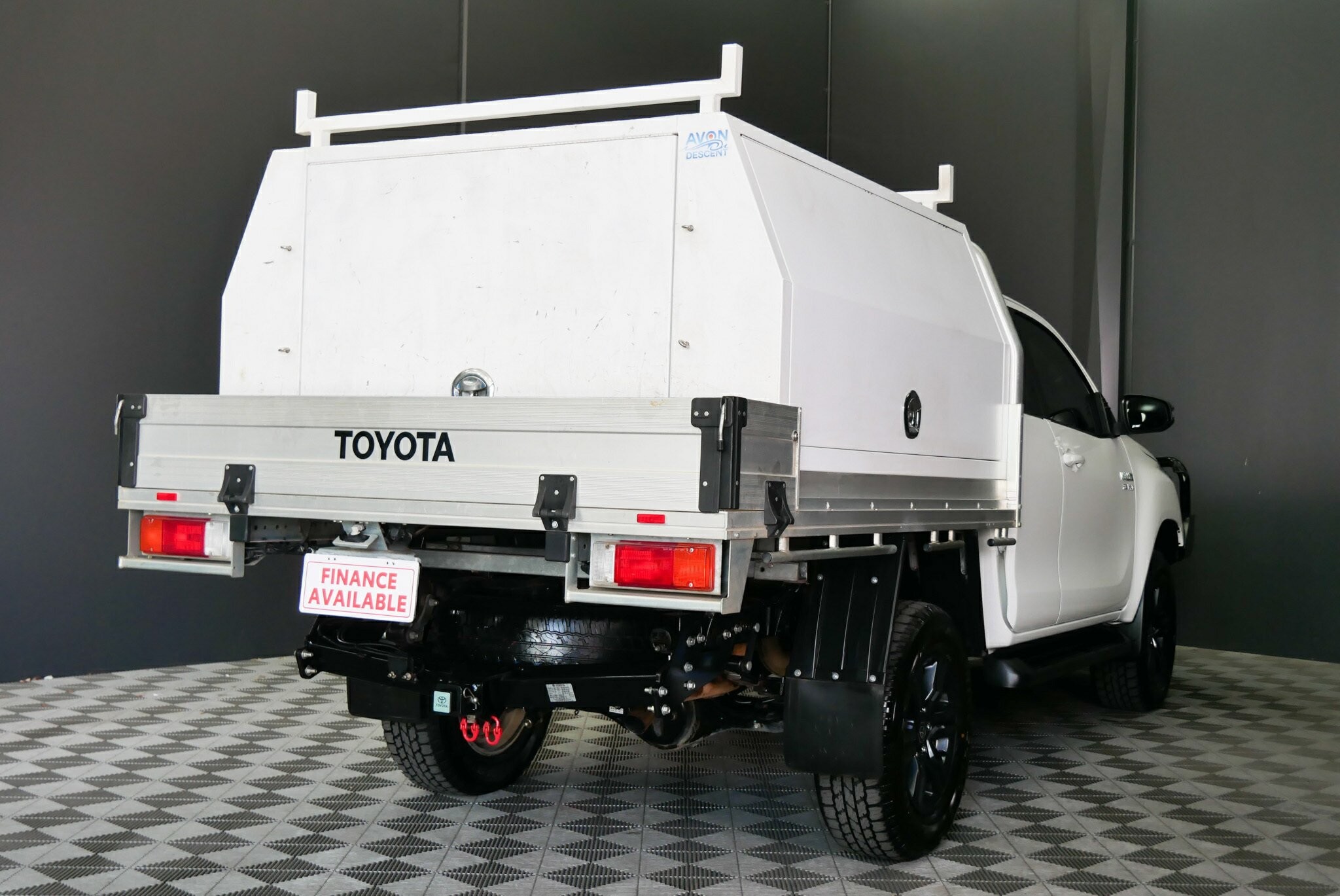 Toyota Hilux image 4