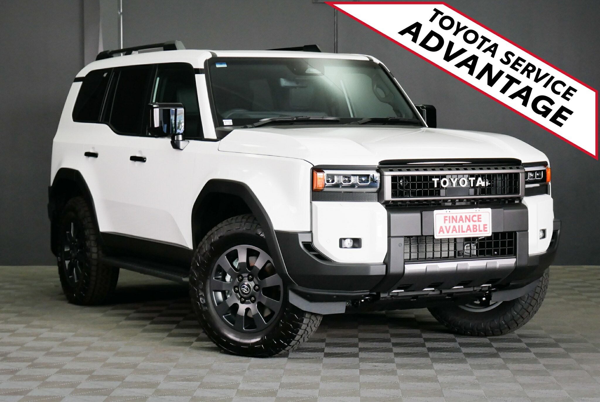 Toyota Landcruiser Prado image 1