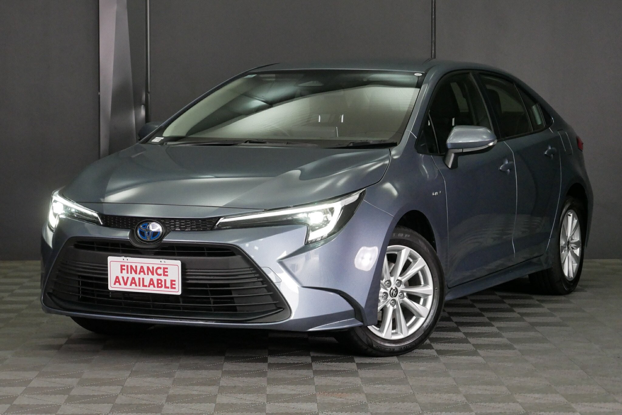 Toyota Corolla image 3