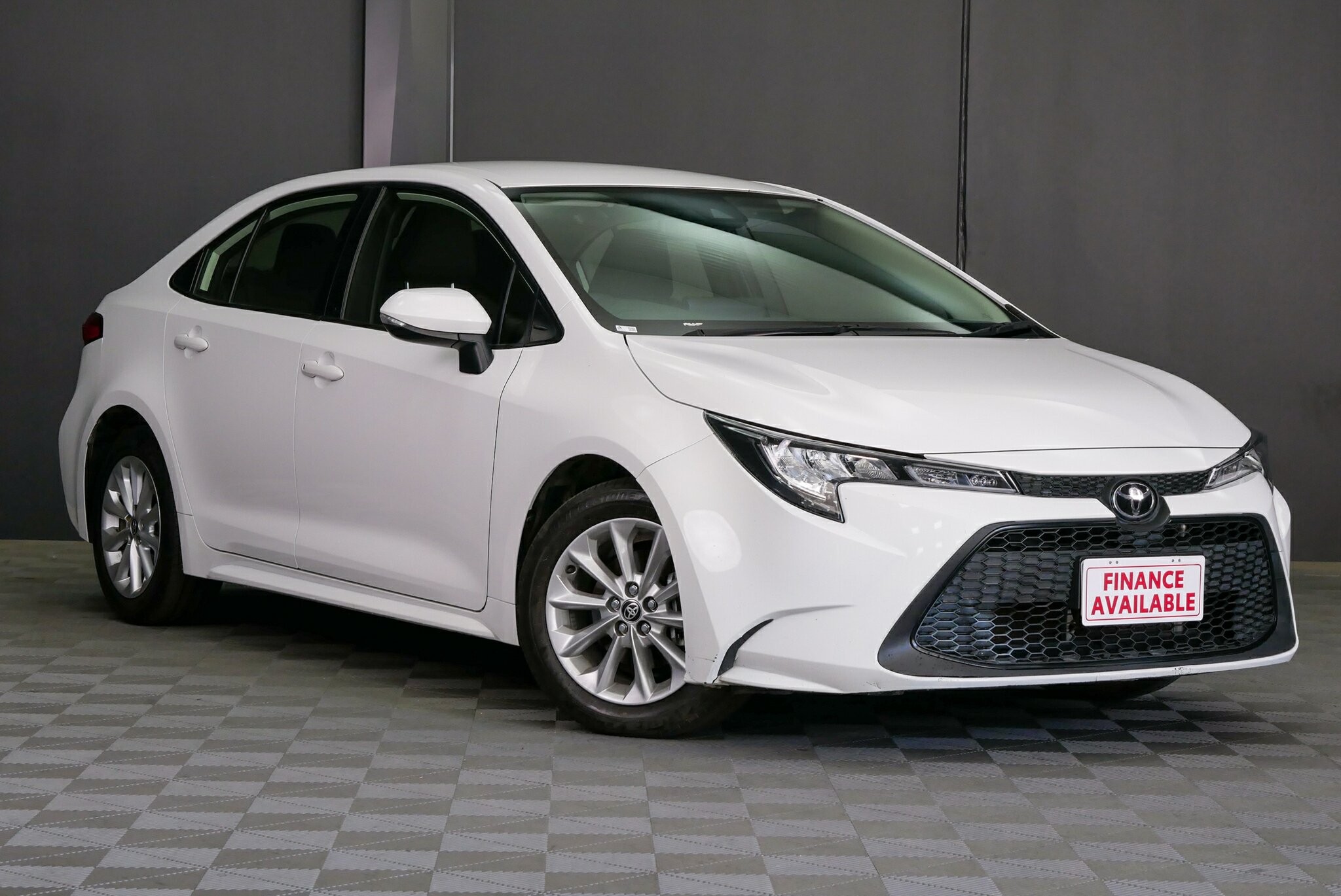 Toyota Corolla image 1