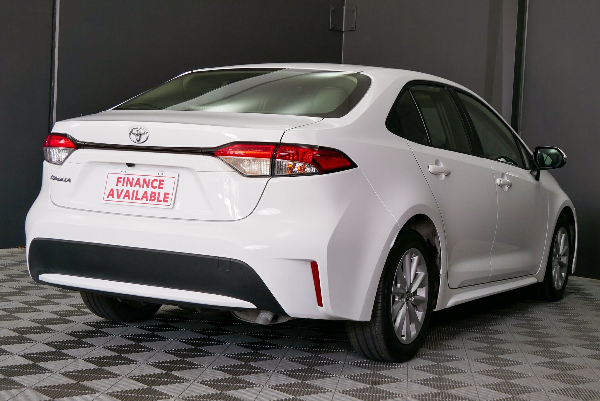 Toyota Corolla image 4