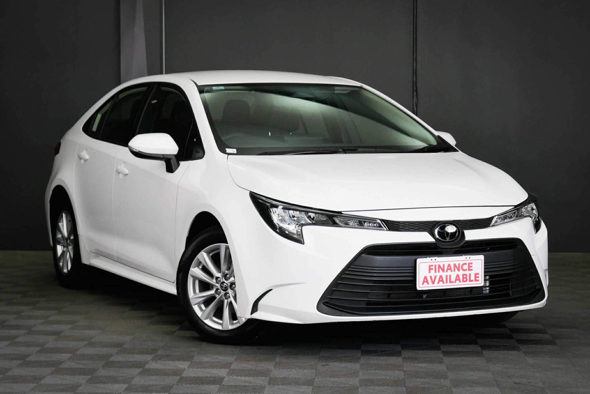 Toyota Corolla image 1